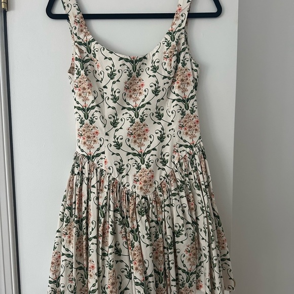 Agua Bendita Dresses & Skirts - Agua Bendita Cream Floral Midi Dress